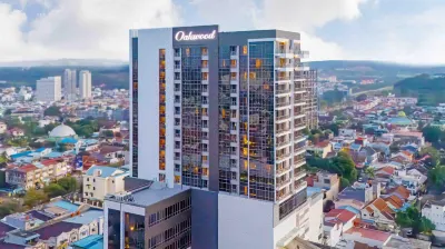 Oakwood Hotel & Apartments Grand Batam Hotel in zona Alun Alun Batam Centre