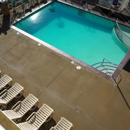 Esplanade Suites - A Sundance Vacations Property