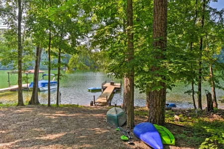 New Listing! Blue Haven Nest w/ Dock!