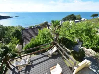 Sea View Stay in Fermanville - Sea View