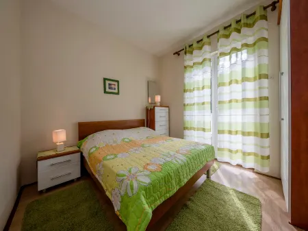 Apartments & Rooms Green Bay - Double Room with Balcony  (Room 4)