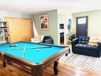 Harmony House-Near TIEC & Vineyards,Pool Table,Fire Pit,Sleeps 8,Mountain Views
