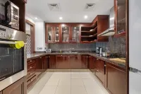 Durrani Homes - Zaafaran Luxe Stay Iconic Burj View