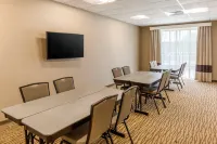 Comfort Inn & Suites Amish Country Hotels in Gap