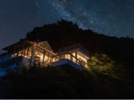 TABI-YADO sorato - Toma RUTTO Отели рядом с достопримечательностью «Chichibugahama Beach»