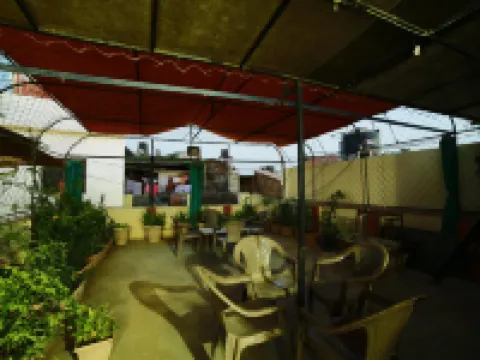 Shaleen Elegance Homestay Near Nakki Lake โรงแรมในเมาท์ อาบู