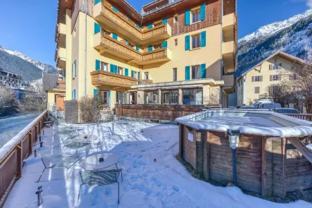 Hôtel Lyret Отели в г. Шамони