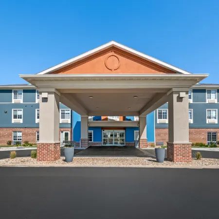 Holiday Inn Express & Suites COUNCIL BLUFFS - CONV CTR AREA by IHG