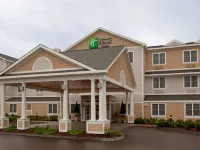 Holiday Inn Express & Suites ROCHESTER by IHG Hotels in Strafford County
