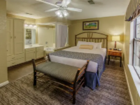 Holiday Inn Club Vacations Oak N' Spruce Resort Hoteles en Lee