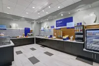 Holiday Inn Express KINGSTON WEST by IHG - breakfast