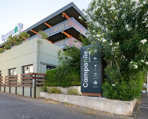 Campanile Nimes Centre - Mas Carbonnel Hotels in Gard
