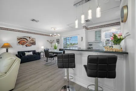 Carousel Motel -Redington Shores