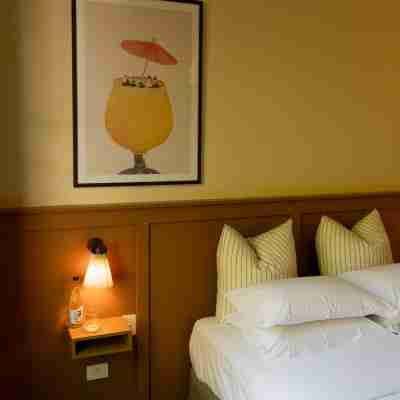 The Daylesford Hotel Rooms