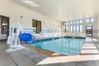 Comfort Inn & Suites Sikeston I-55 - Swimmingpools