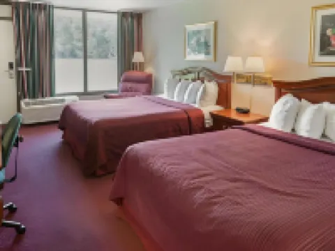 Quality Inn Hotels in Ennis