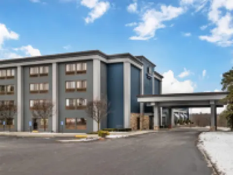 ザ クロックタワー ホテル レイサム - ノースアルバニー, アン アセンド コレクション ホテル コロニーのホテル