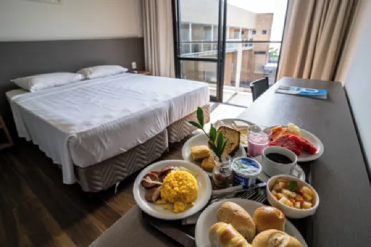 Bessa Beach Hotel โรงแรมใน