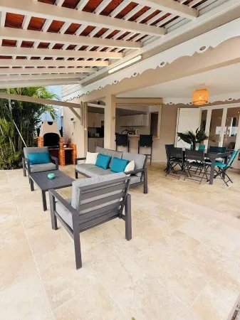 Villa dO Sainte Anne, Piscine & Proche Plage