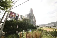 Boryeong (Daecheon) QQ Motel Hotels near Ginkgo Village Green Farm Experience