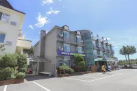 East Sea Deluwa 鄰近望祥海灘（Mangsang Beach）的酒店