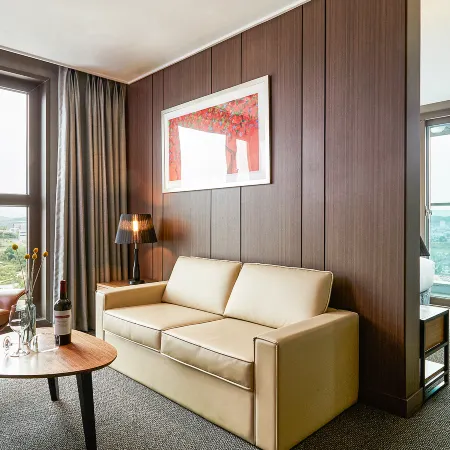 Raonstay in Perla Hotel