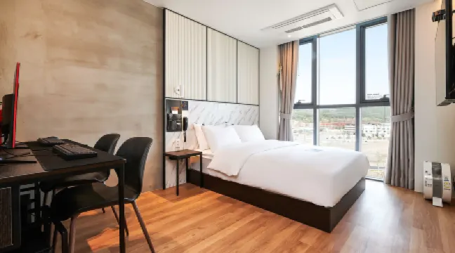 Dongtan Station Just Sleep Hotel