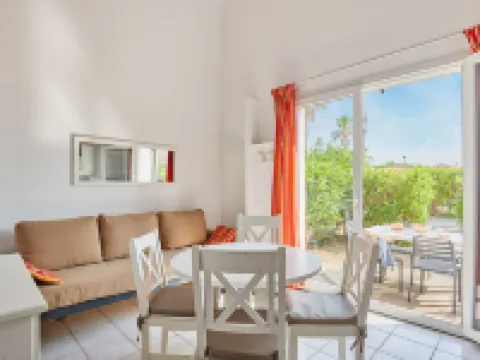 Odalys Essentielle le Grand Bleu Hoteles en Vendres