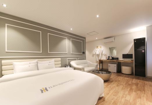 일번지비지니스호텔