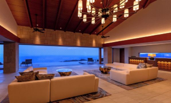 Izu Hotel Resort & Spa