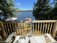 Moosey on Inn Limit 8 Cottage Hotels in Sebago