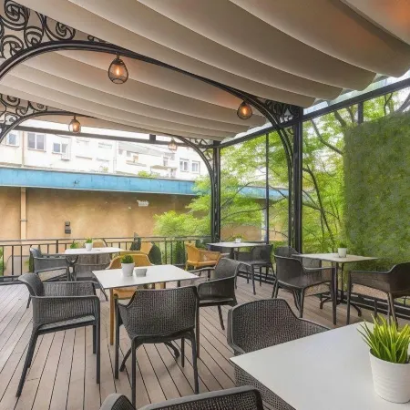 Public House Hotel Отели рядом с достопримечательностью «Савски-Венац»