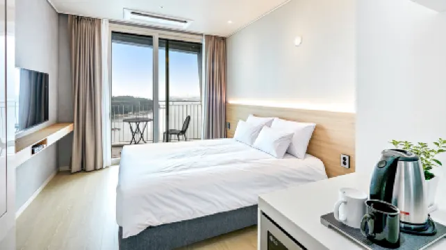 Ocean Soleview Hotel