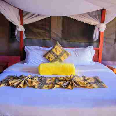Endeem Mara Resort Rooms