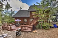 Lovely Lake Arrowhead Cabin w/ Furnished Deck - Parkering