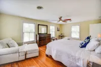 15 Mi to Gloucester: Waterfront Mathews Home! - 3-Star
