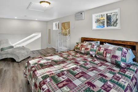 Mountain Escape Cabin With Hot Tub 1 Bedroom Cabin