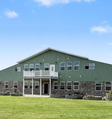 โรบินส์ เนสต์ เบดแอนด์เบรกฟาสต์ โรงแรมใน