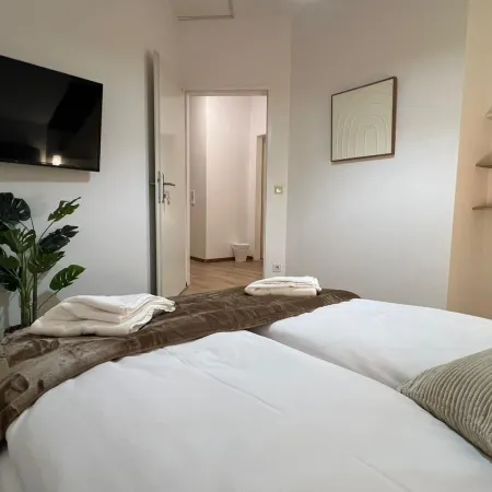 Cozy Room With Balcony Near Rennweg