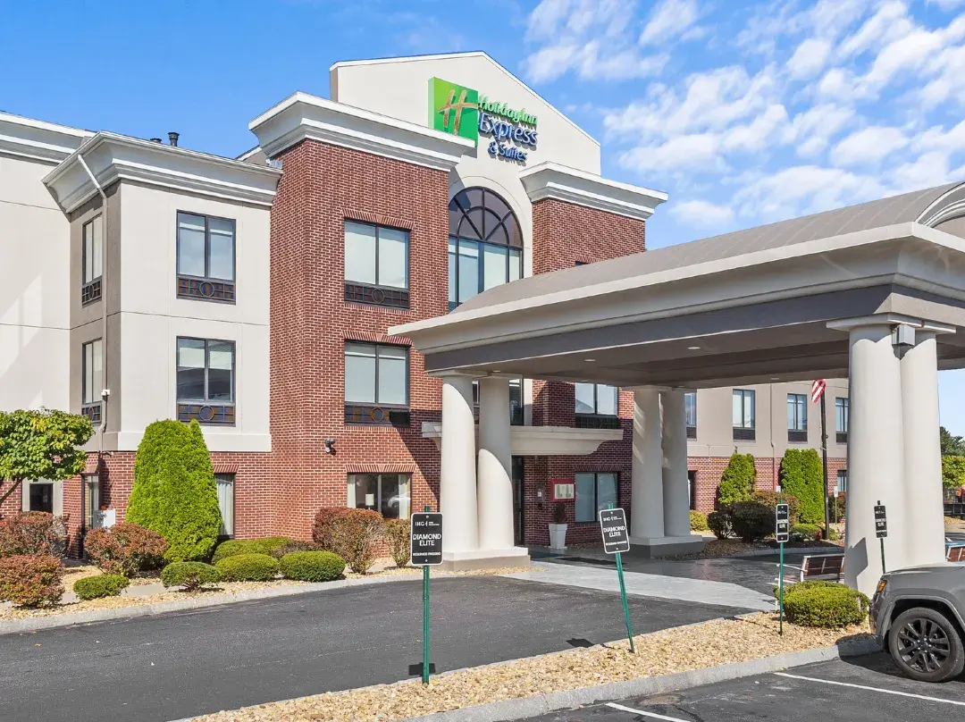 Holiday Inn Express & Suites Manchester-airport By Ihg - マンチェスター, NH
