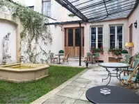 Maison La Louise Hotels in Meuse