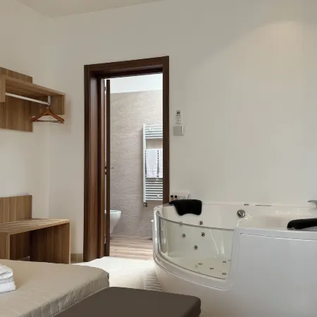 B&B Affittacamere Vecchia Alimini
