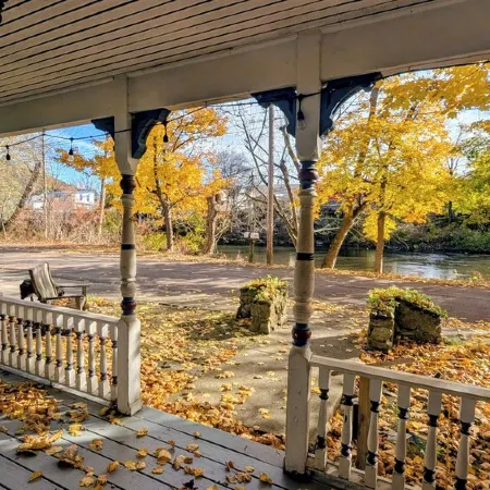 The Riverside - Stay on the River - 15 minutes to Deep Creek and Wisp!
