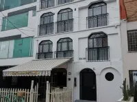 86 Suites Hotels near تشيكو