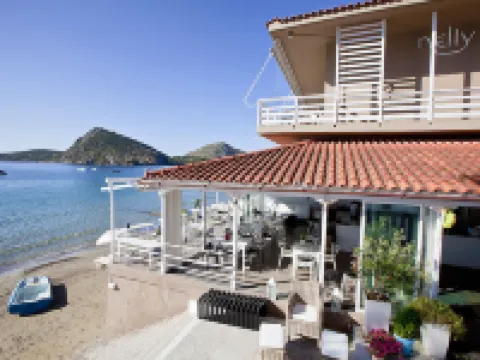 Nelly's Apartments Hotels in Tolo