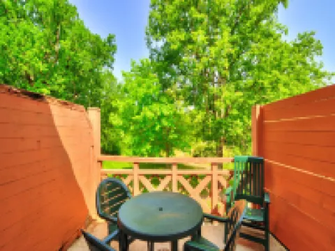 Apartment in Monflanquin by the Lake