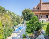 Villa in Costa Brava Near Cala Canyelles Beach - Villas