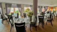Lüderitz Nest Hotel - พร้อมอาหารเช้า