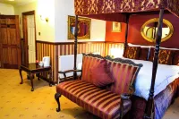 Ty Newydd Country Hotel - Pysäköinti