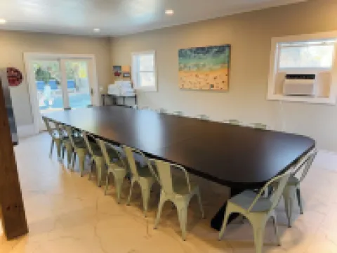 Family Tides! Great for Groups, Ocean View, Pool/Waterfall, Spa, Golf Cart Incl.